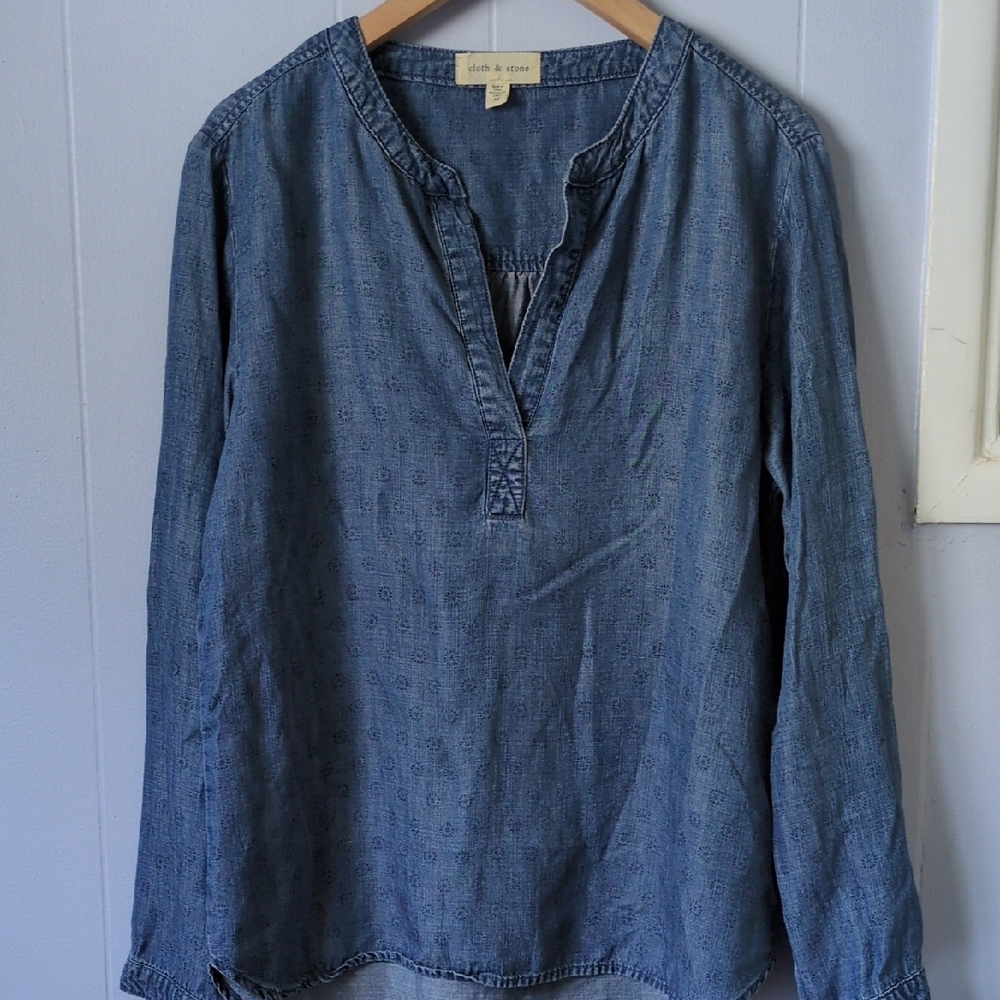 Cloth & Stone Blue Denim Blouse